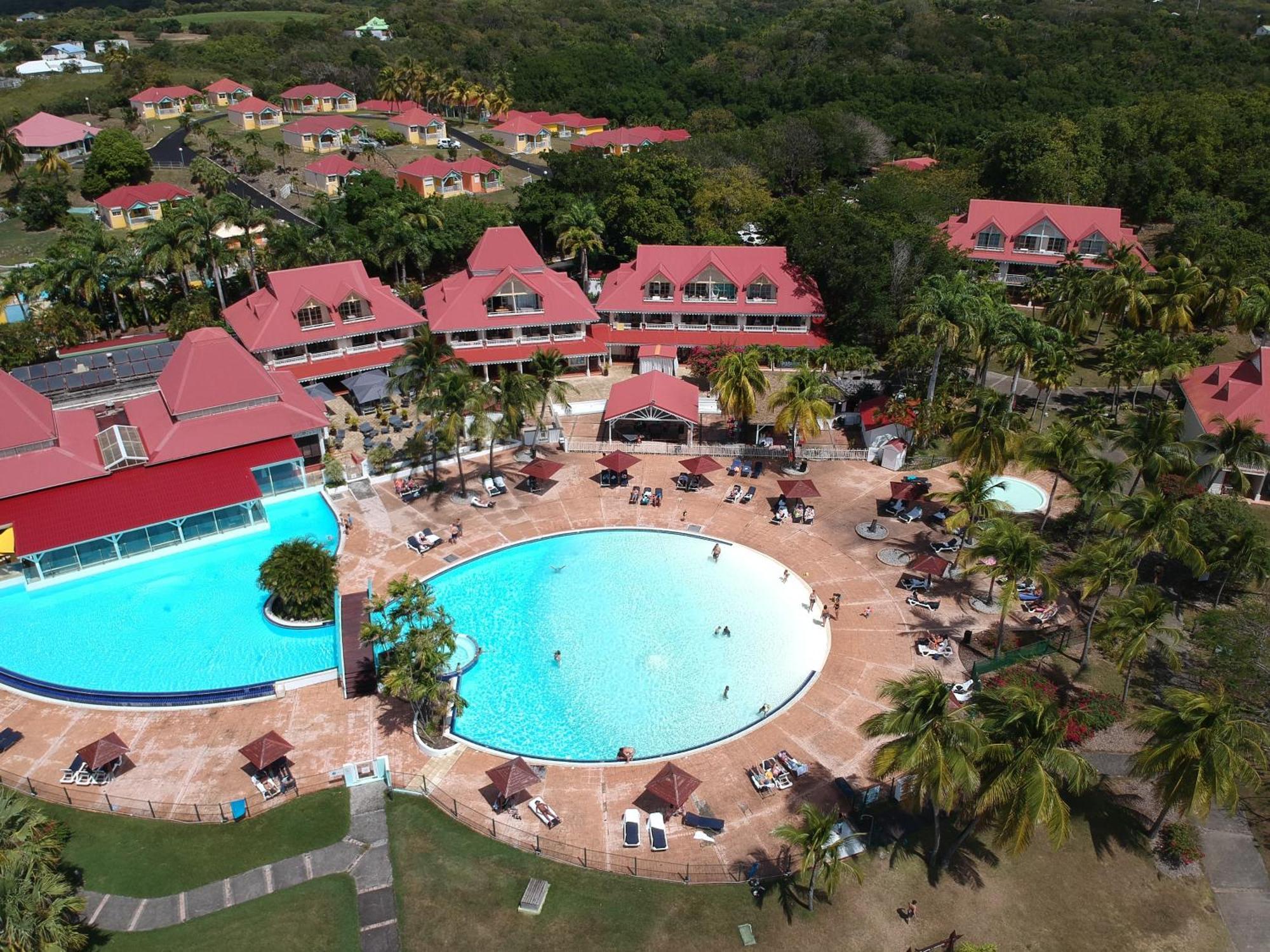 Grand Studio Vue Mer Exceptionnelle, Piscines, Plages. Сент-Анн Экстерьер фото